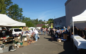 VIDE GRENIER